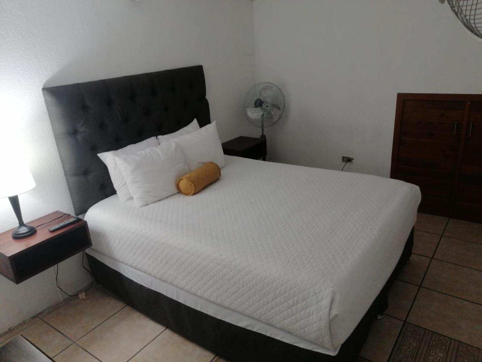 Global Airport Inn Free Shuttle Guatemala City Exterior photo